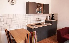 Ferienwohnung - Apartment mit Balkon in Halle-Saale, Trotha